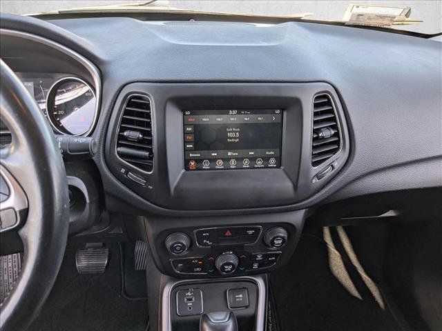 Used 2020 Jeep Compass Latitude w/ Safety & Security Group FWD image 12