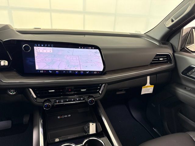 New 2026 Chevrolet Tahoe Z71 w/ Z71 Off-Road Package AWD/4WD image 27