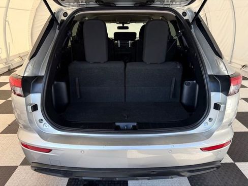 Used 2022 Mitsubishi Outlander ES image 4