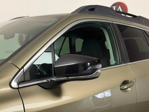 Used 2024 Subaru Outback Premium AWD/4WD image 14