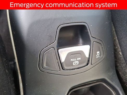 Used 2020 Jeep Renegade Latitude w/ Cold Weather Group image 25