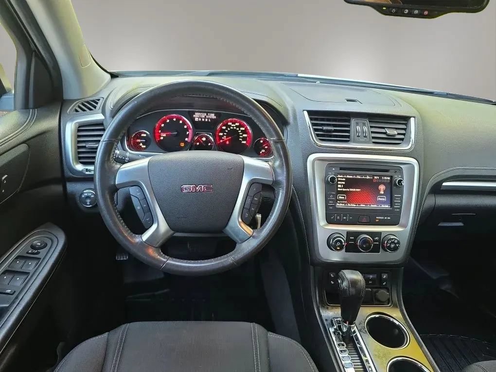 Used 2016 GMC Acadia SLE FWD image 13