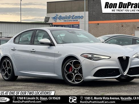 Used 2022 Alfa Romeo Giulia Ti image 1