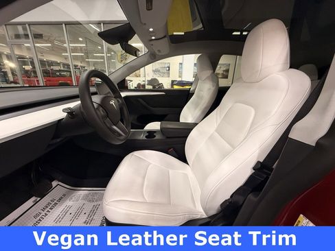 Used 2023 Tesla Model Y Long Range image 13