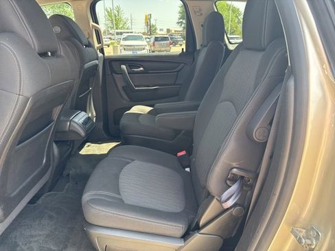 Used 2013 Chevrolet Traverse LT image 27