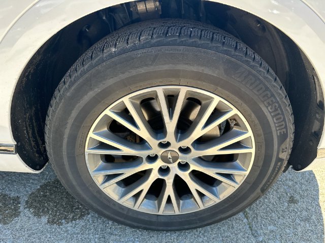 Used 2024 Genesis GV80 2.5T AWD/4WD image 49