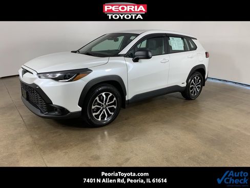 Used 2024 Toyota Corolla Cross S image 1