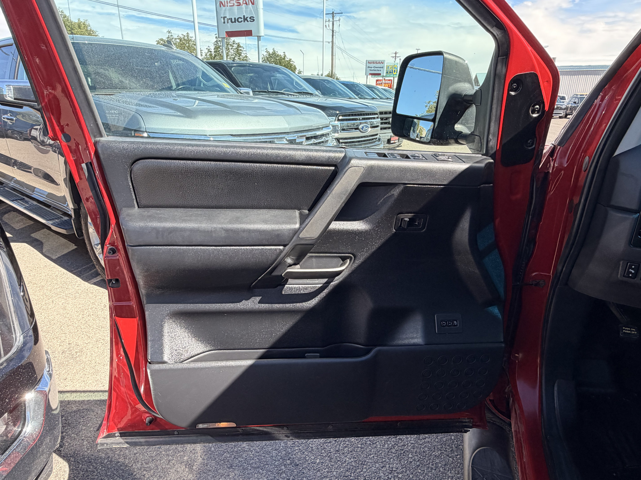 Used 2012 Nissan Titan SL w/ SL Max Utility Pkg AWD/4WD image 13