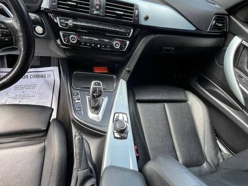 Used 2016 BMW 328i Sedan RWD image 3