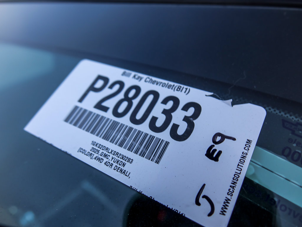 Certified 2025 GMC Yukon Denali AWD/4WD image 34