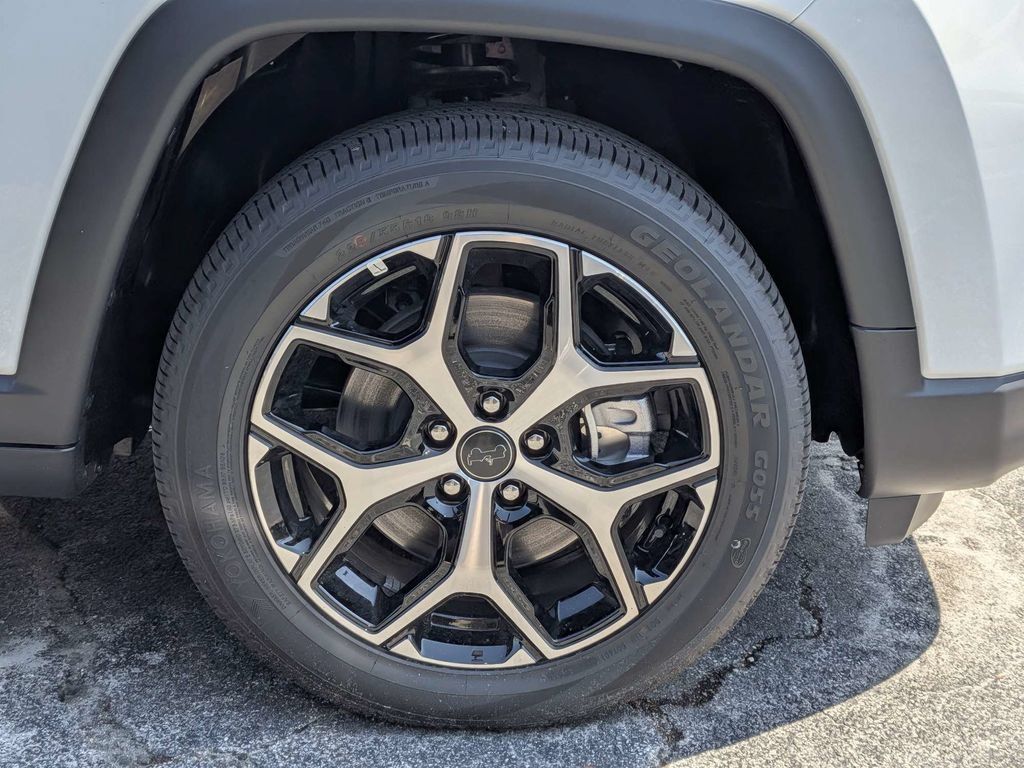 New 2026 Jeep Compass Limited AWD/4WD image 11