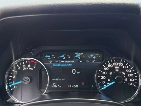 Used 2018 Ford F150 Lariat AWD/4WD image 9