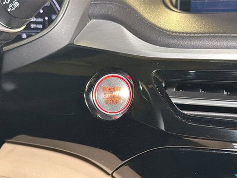 Used 2023 Acura MDX SH-AWD w/ Technology Package image 35