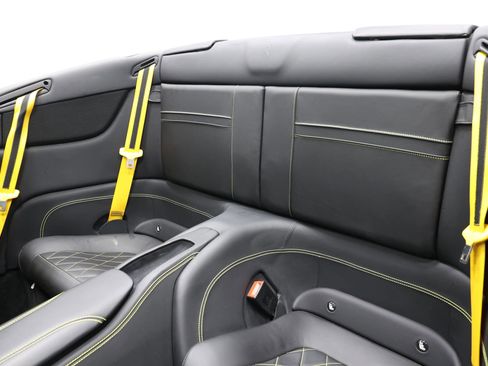 Used 2015 Ferrari California T RWD image 4