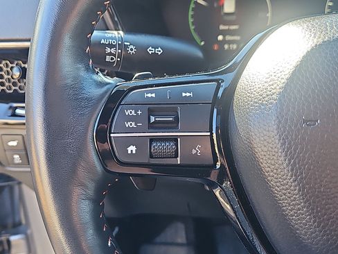 Used 2023 Honda CR-V Sport Touring image 21