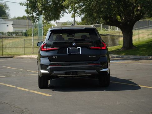 New 2026 BMW X1 xDrive28i w/ Convenience Package AWD/4WD image 4