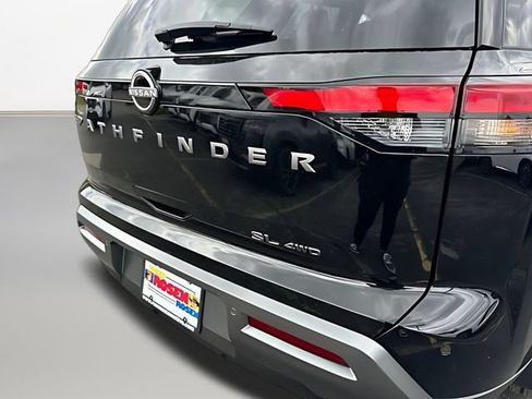 New 2026 Nissan Pathfinder SL AWD/4WD image 34