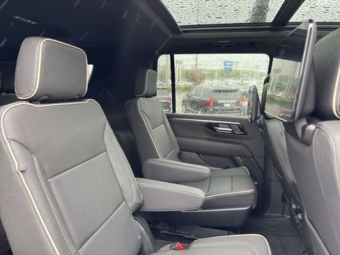 New 2026 Chevrolet Suburban Premier AWD/4WD image 48