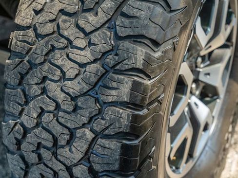 Used 2019 Ford F150 Raptor w/ Equipment Group 802A Luxury AWD/4WD image 16
