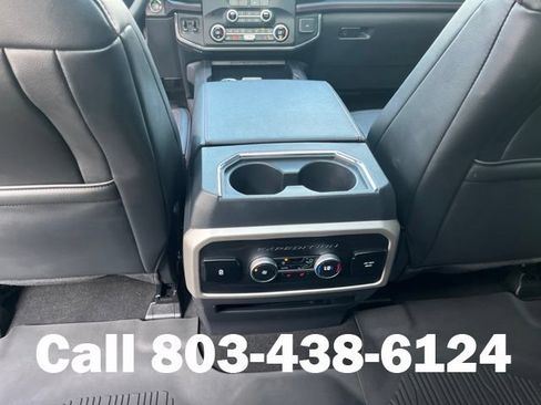 Used 2023 Ford Expedition Limited AWD/4WD image 16