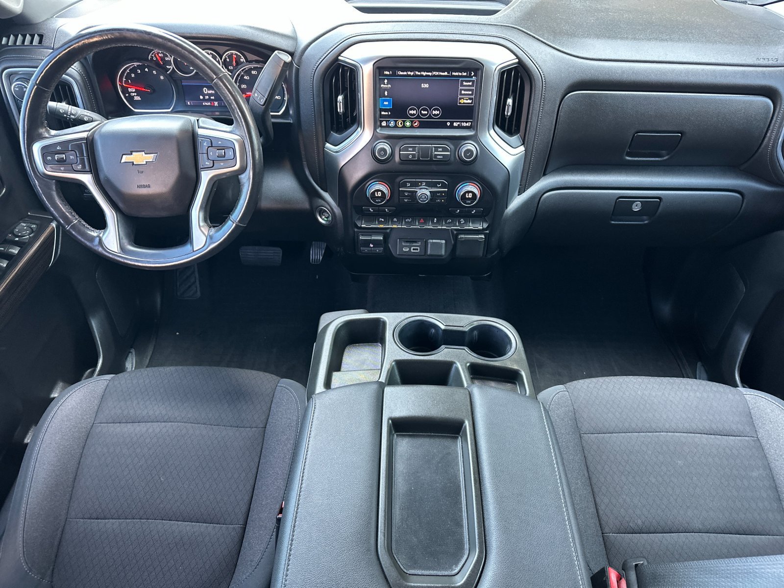 Used 2019 Chevrolet Silverado 1500 LT w/ All-Star Edition AWD/4WD image 13