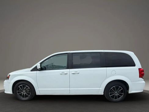 Used 2019 Dodge Grand Caravan GT FWD image 8