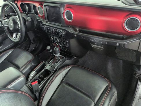 Used 2018 Jeep Wrangler Unlimited Rubicon image 27