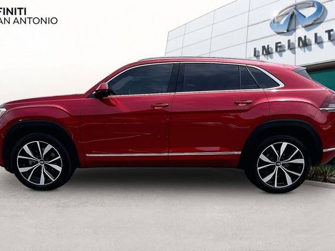 Used 2024 Volkswagen Atlas Cross Sport SEL Premium R-Line AWD/4WD image 44