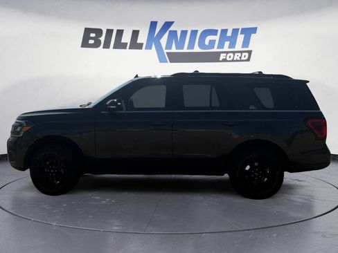 Used 2022 Ford Expedition Timberline AWD/4WD image 2