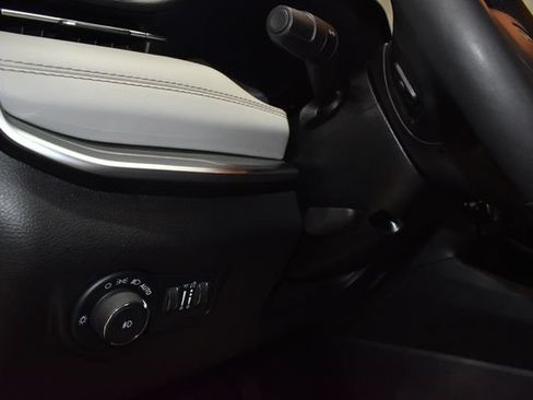 Used 2025 Jeep Compass Limited AWD/4WD image 12