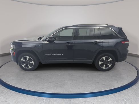 Used 2022 Jeep Grand Cherokee Limited 4xe AWD/4WD image 8