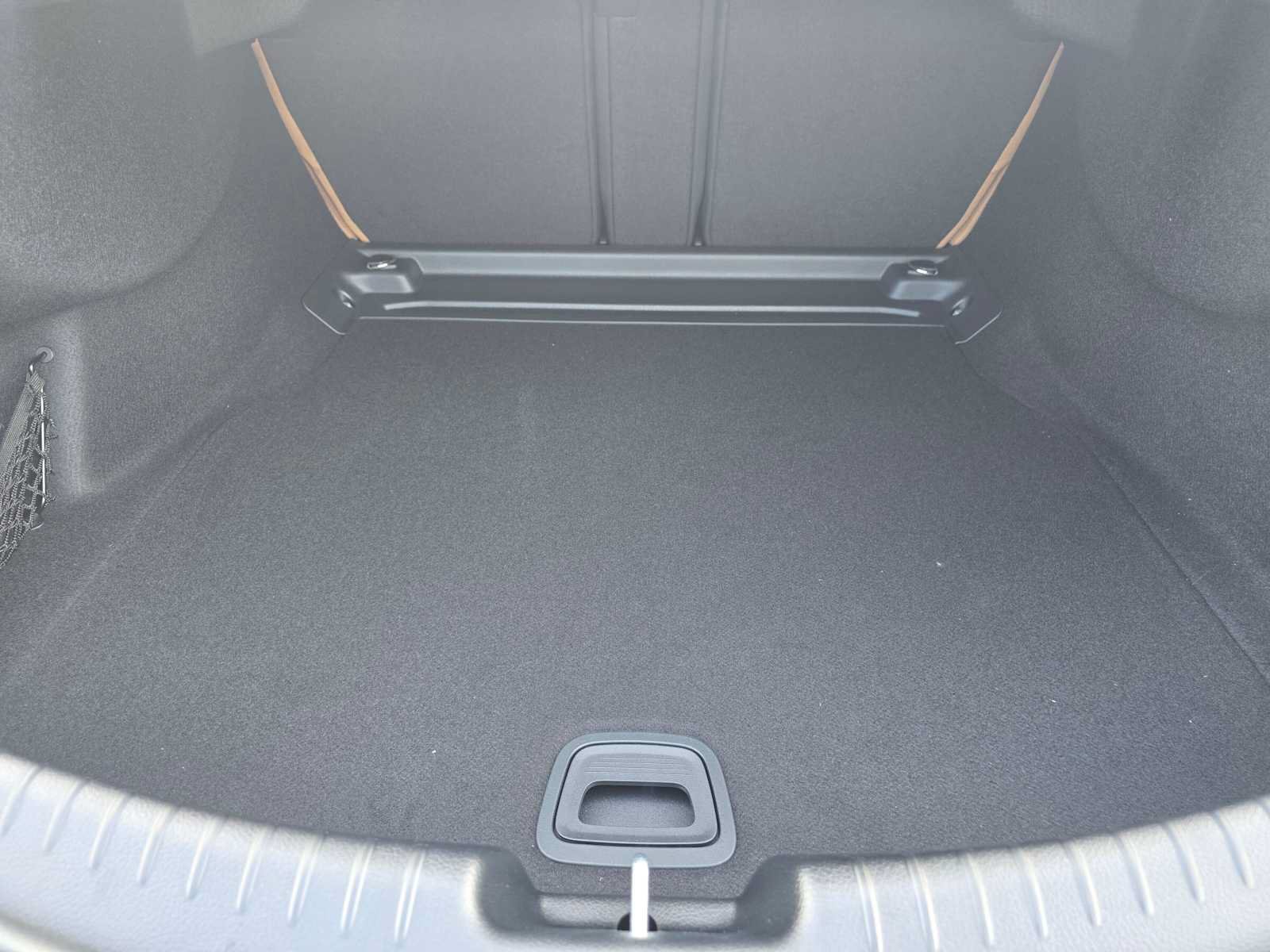 New 2027 Mercedes-Benz CLE 450 4MATIC Coupe image 13