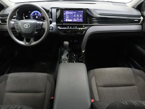 Certified 2025 Toyota Camry LE FWD image 29