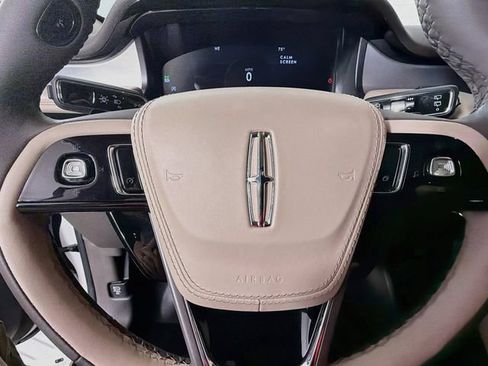 Certified 2023 Lincoln Aviator 2WD w/ Premium Package image 13