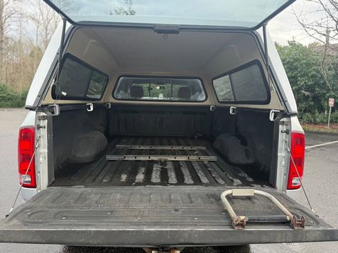 Used 2003 Dodge Ram 3500 Truck SLT image 9