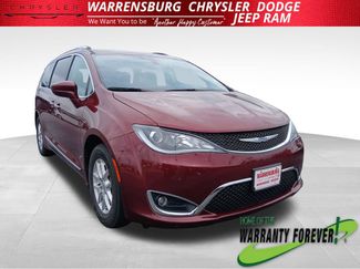 Used 2020 Chrysler Pacifica Touring-L FWD 360° Tour