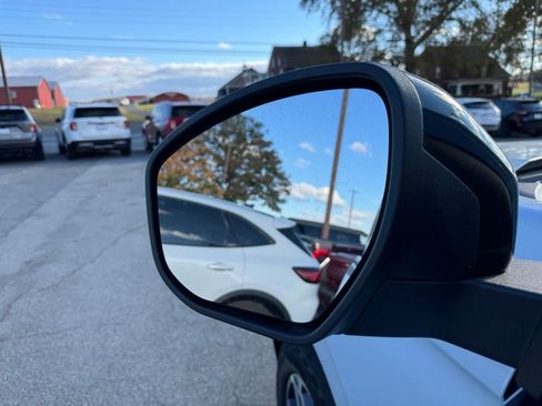 New 2025 Ford Expedition Active image 13