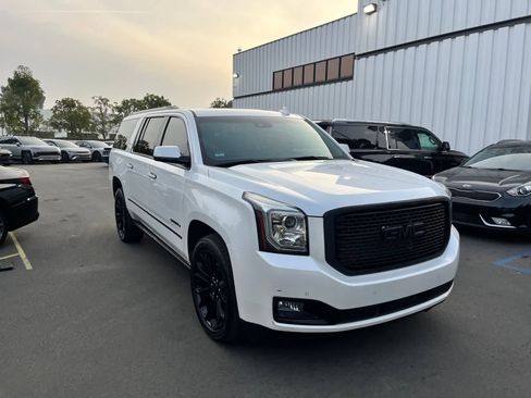 Used 2016 GMC Yukon XL Denali w/ Open Road Package image 2
