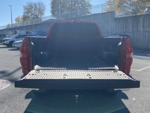 Used 2014 Toyota Tundra SR5 image 7