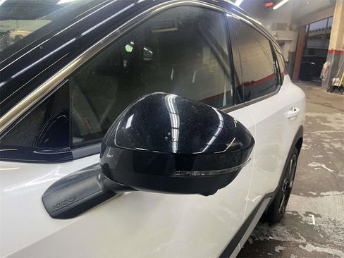 Certified 2025 Nissan Kicks SR w/ SR Premium Package image 11