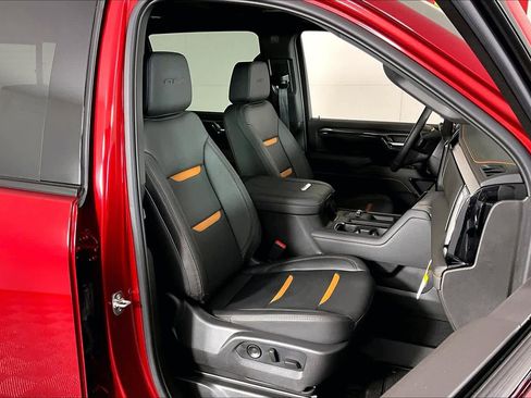 Certified 2025 GMC Sierra 2500 AT4 w/ AT4 Premium Plus Package image 16