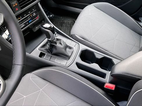 New 2026 Volkswagen Jetta Sport image 7