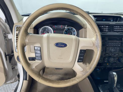 Used 2011 Ford Escape Limited w/ 302A Rapid Spec Order Code image 16