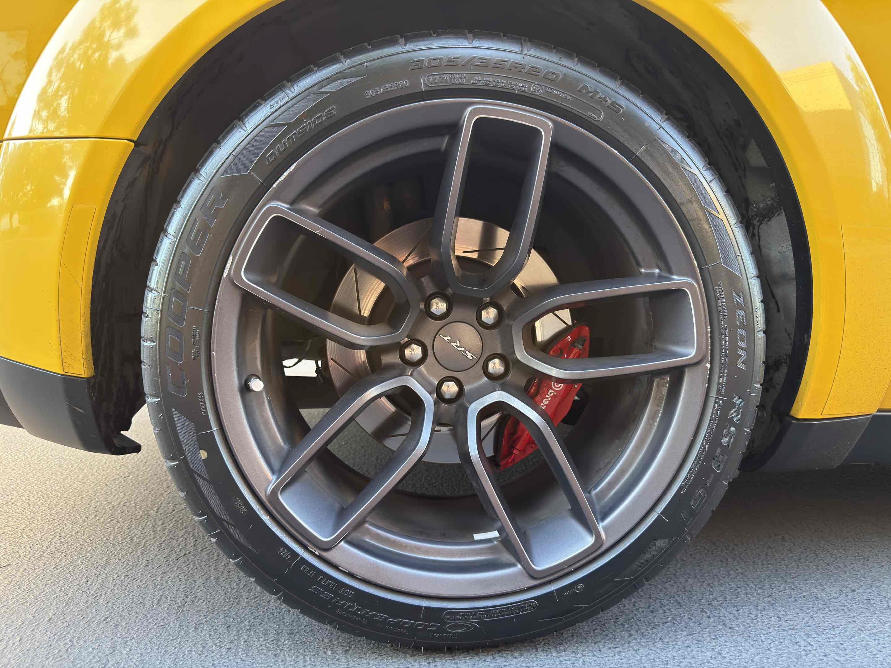 Used 2019 Dodge Challenger SRT Hellcat w/ Widebody Package RWD image 31
