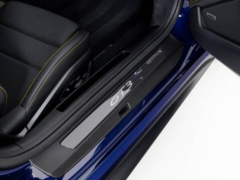 Used 2022 Porsche 911 GT3 image 39