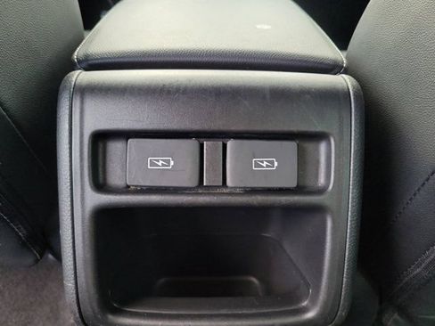 Used 2021 Honda Accord Sport image 11