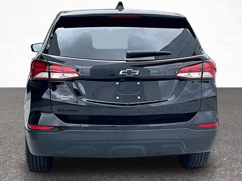Used 2024 Chevrolet Equinox LS w/ LS Convenience Package image 6