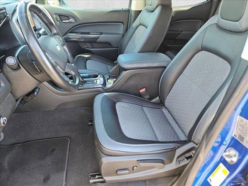 Used 2020 Chevrolet Colorado Z71 image 16