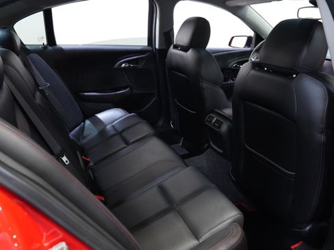 Used 2014 Chevrolet SS RWD image 38