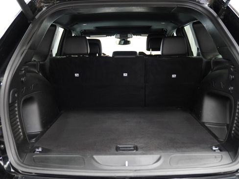 Used 2022 Jeep Grand Cherokee Limited AWD/4WD image 7